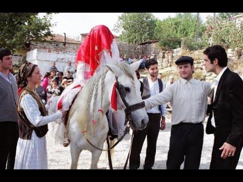 İşte Zehra'nın Kazandığı Okul!