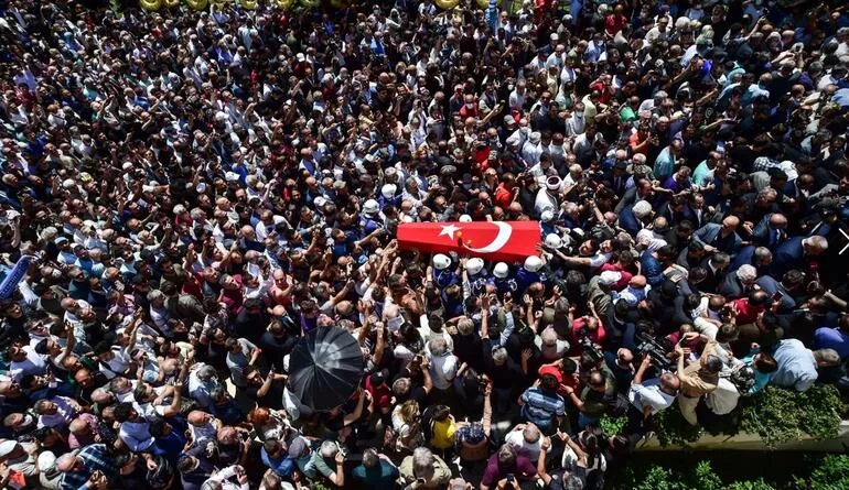 İşte Zehra'nın Kazandığı Okul!