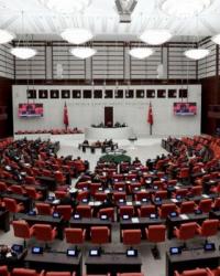 Türk askerinin Mali ve Orta Afrika Cumhuriyeti'ndeki görev süresi uzatıldı