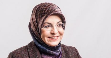 Fatma Toru Kimdir